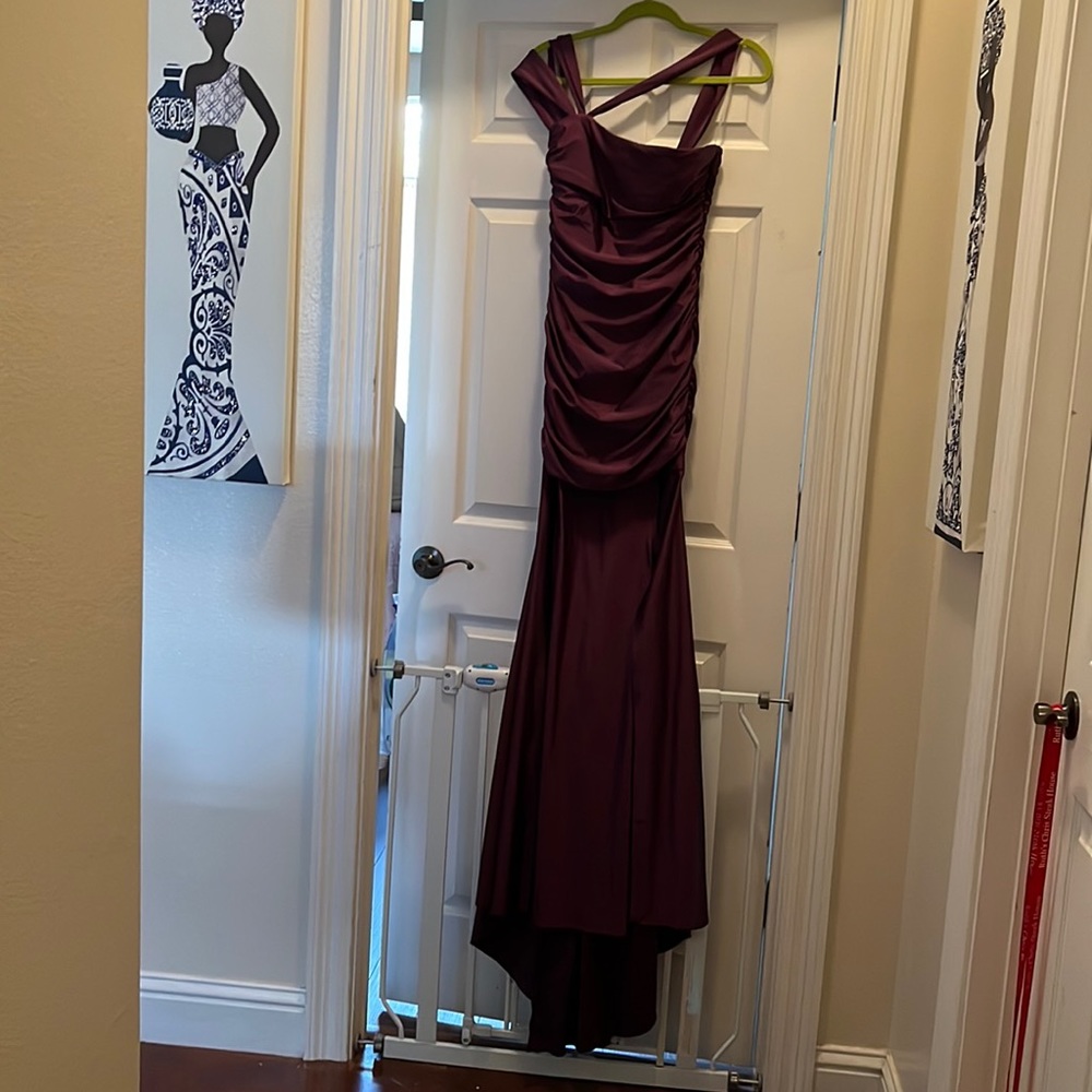 Purple one shoulder mermaid gown. Size 8/10